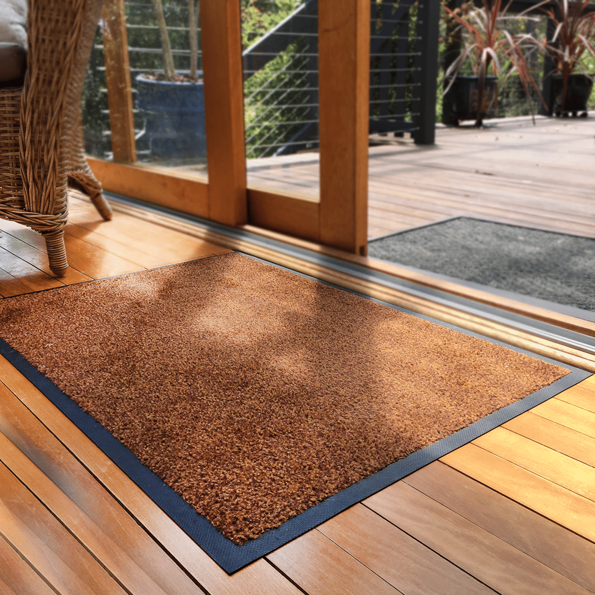 products-BL-nonslip-mat-solid-colours-RMS-1000Q3 Ornare arcu odio utsem nullapharetra diam